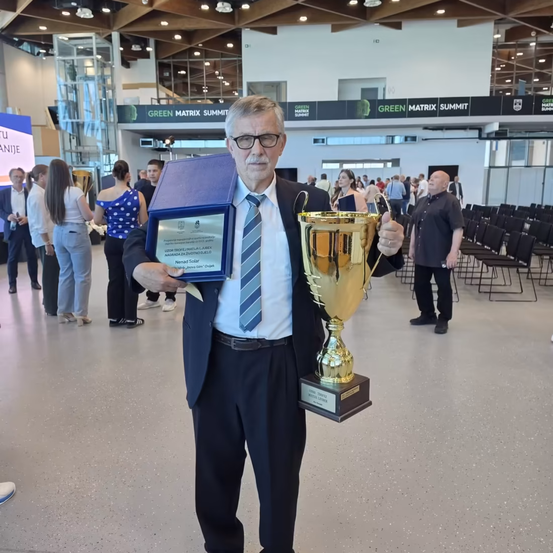 „Uzor – trofej Matija Ljubek“ dodijeljen Nenadu Solaru za izniman doprinos hrvatskoj gimnastici