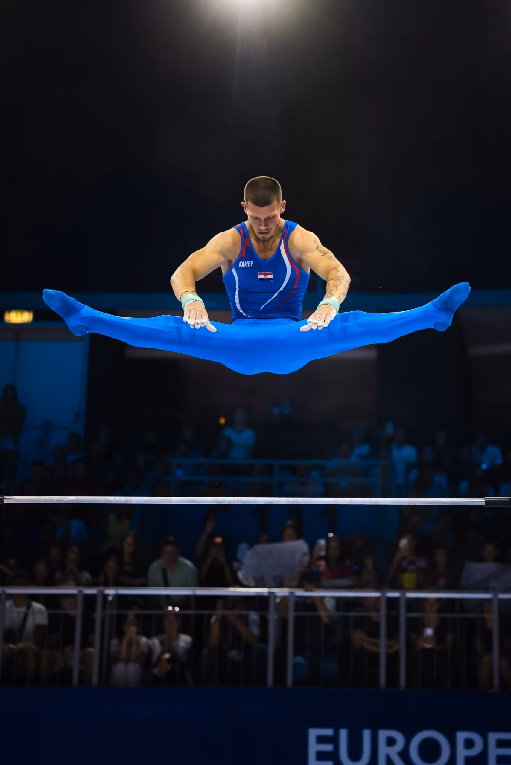 Rr 09382